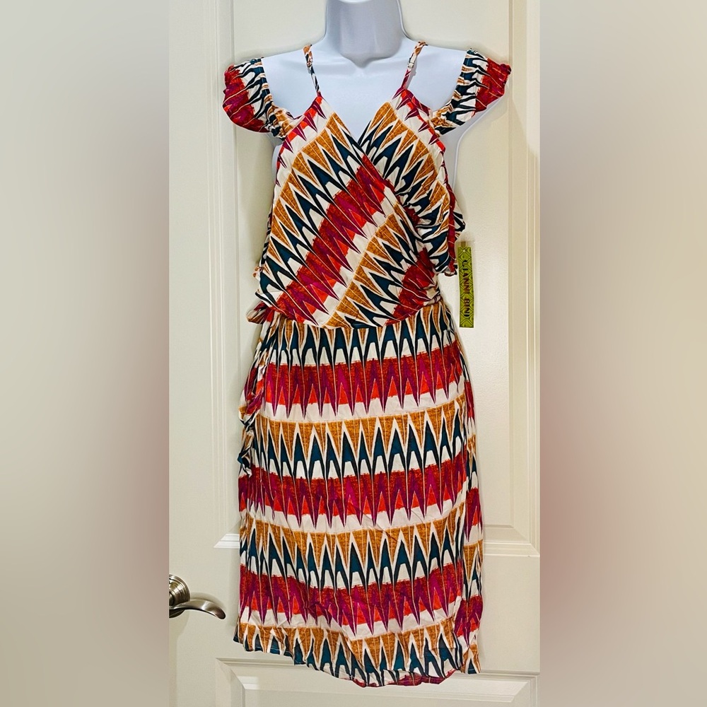 NWT Gianni Bini Multicolor Geometric Print Wrap Dress w/ Cold Shoulder Size L